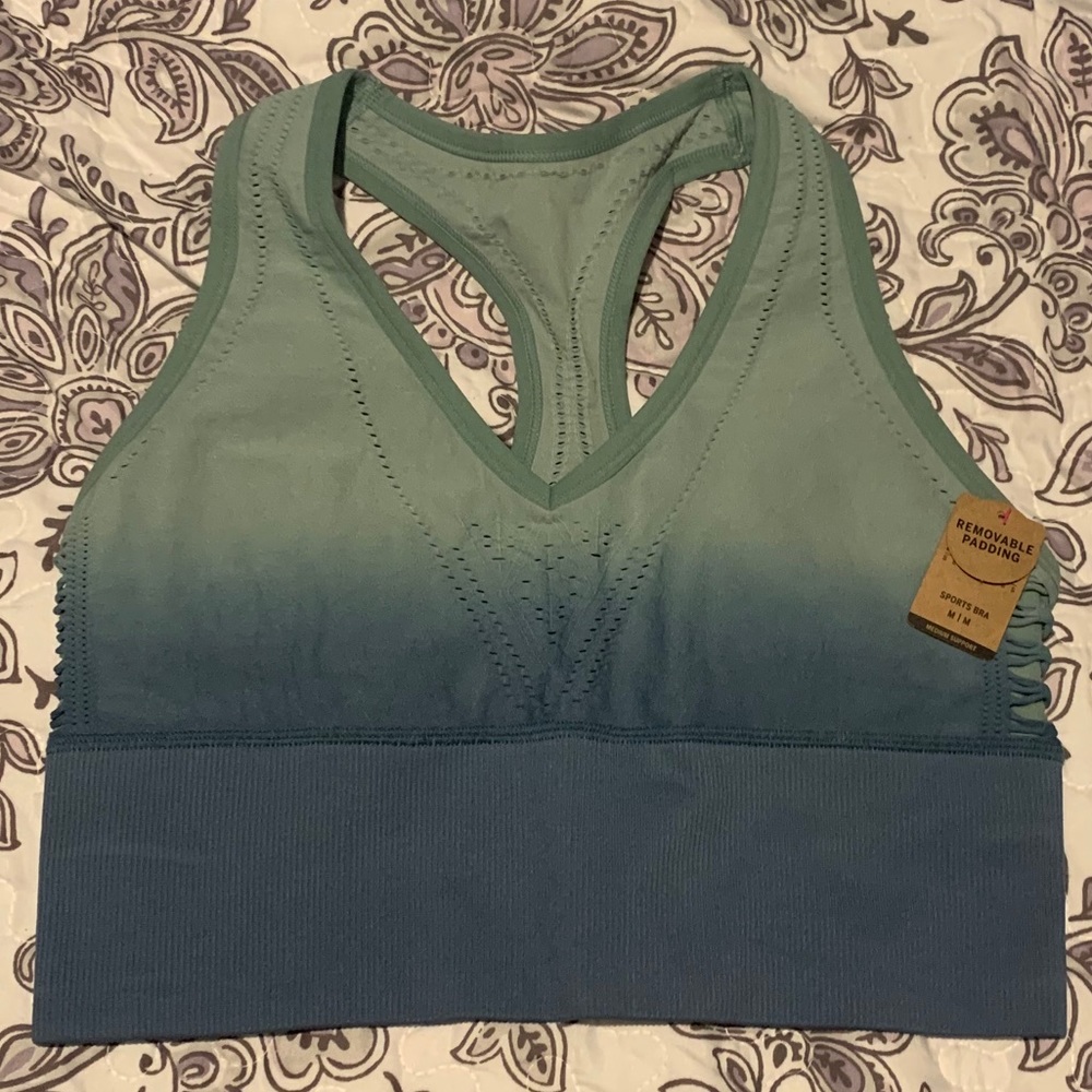 PINK SPORTS BRA